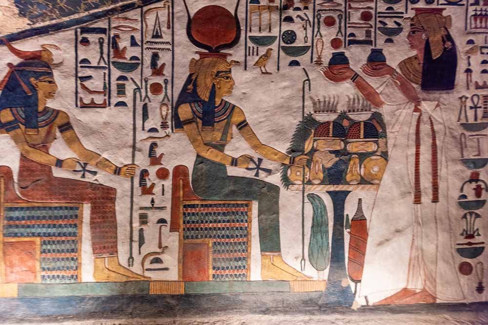 NEFERTARI